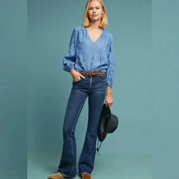 McGUIRE MID RISE DISTRESSED DARK WASH BLUE Flare JEANS Size 26 - Picture 4 of 7